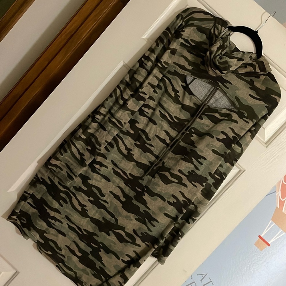 Venus camo hoodie dress